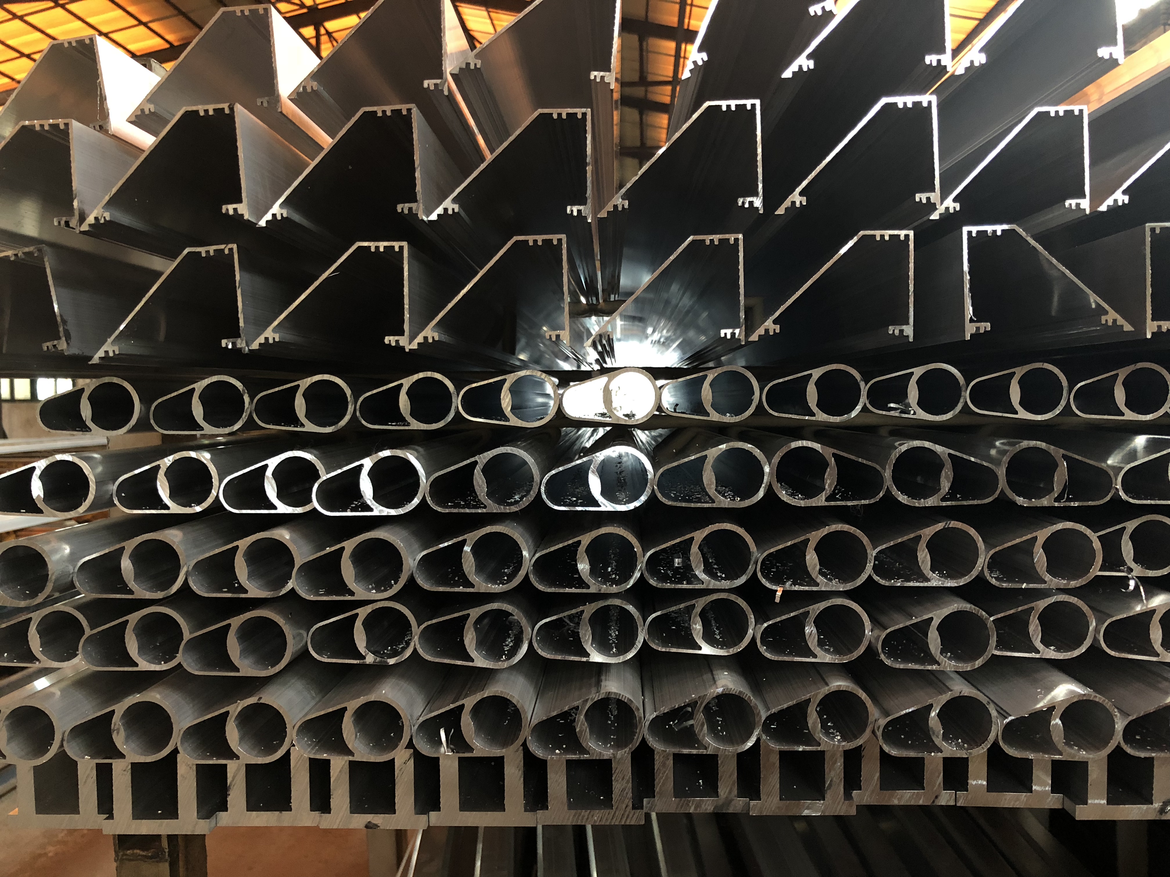 定制的鋁型材 定制的鋁型材