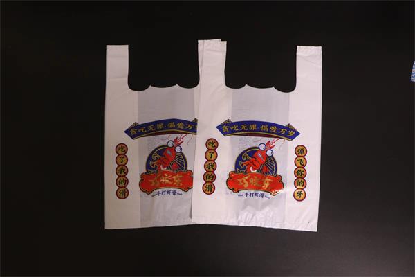 濟(jì)南塑料袋在設(shè)計(jì)的時(shí)候需要滿足消費(fèi)者的哪些要求？